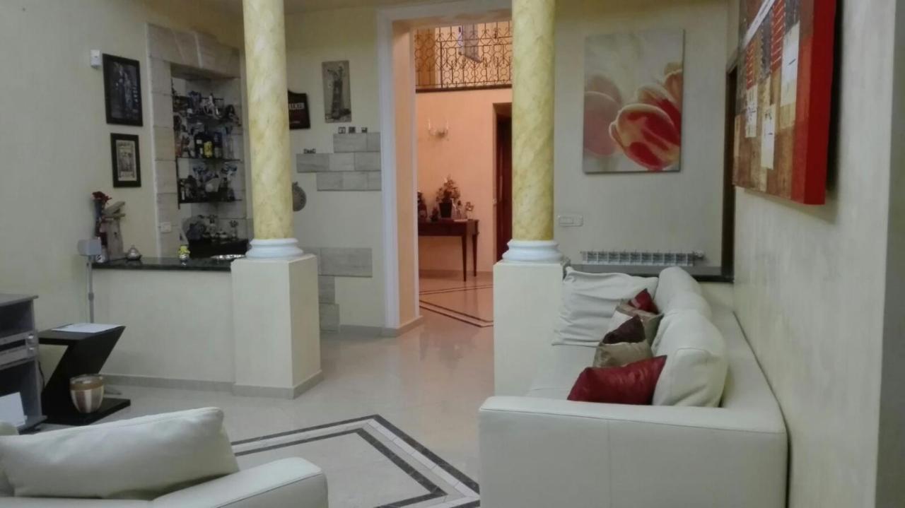 Carini Luxury Apartment Vicino Aereoporto E Al Mare Exterior foto